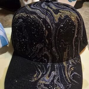 Stylish Black and Gold Men's Hat